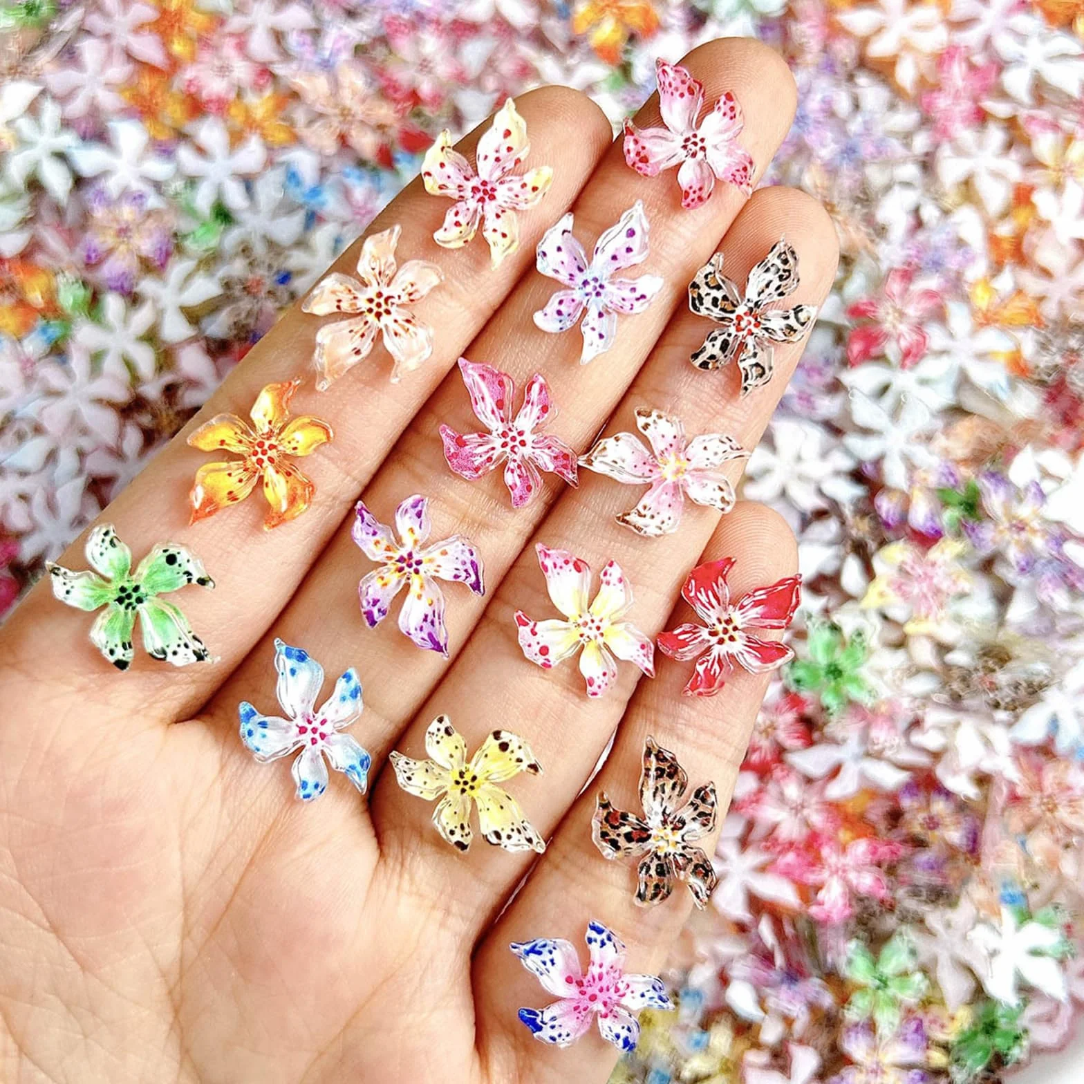 GlamRays 60 Pezzi charmes Floreali per Nail Art 3D Fiori hawaiani Decorazioni Unghie Cristalli Fiori di Ibisco Gioielli Unghie Fiori Colorati Diamanti Estivi Unghie Piccole